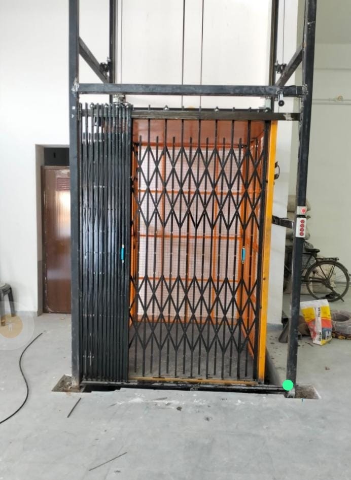 Industrial Cage Lift